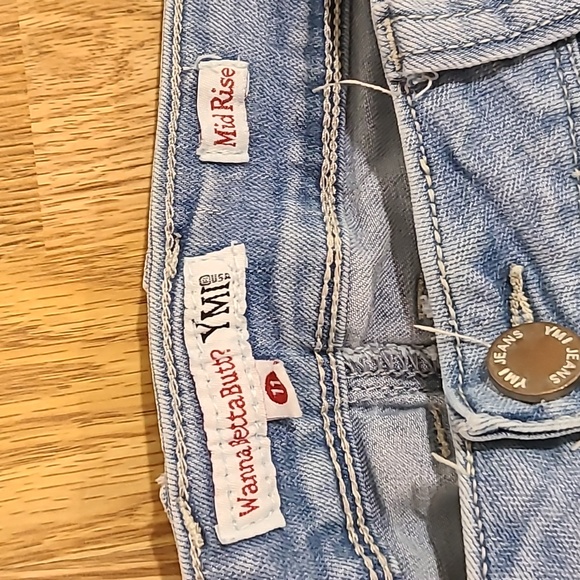 💥2/$30💥 Women's jeans size 11 - Picture 4 of 5
